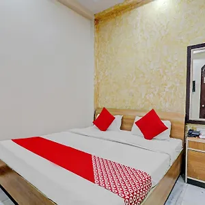 3* Hotel Oyo Flagship 73630 Riz